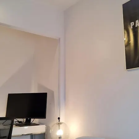 شقة Le Cocon De La Republique T3 Mezzanine Belle Vue Plein Sud Sans Vis A Vis Dans Petite Tres Calme Centre آجد